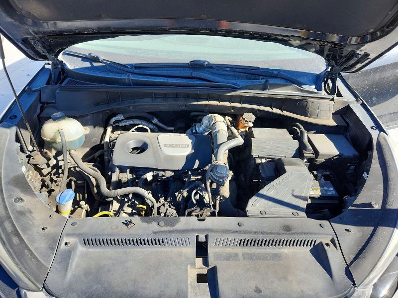Photo 11 from auction – 2016 HYUNDAI TUCSON with VIN KM8J33A23GU189481