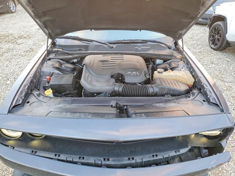 Photo 11 from auction – 2021 DODGE CHALLENGER with VIN 2C3CDZJG7MH674329