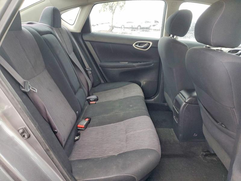 Photo 10 from auction – 2015 NISSAN SENTRA S with VIN 3N1AB7AP3FY219023