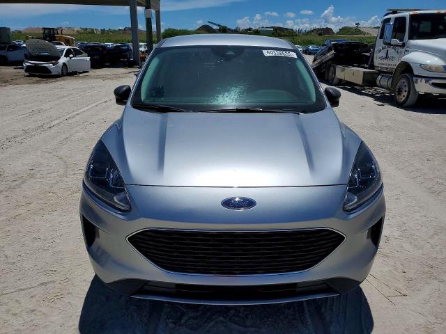 Photo 5 from auction – 2022 FORD ESCAPE SE with VIN 1FMCU0G64NUB89405