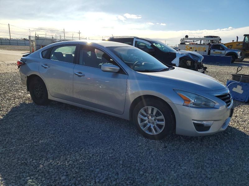 Photo 4 from auction – 2015 NISSAN ALTIMA with VIN 1N4AL3APXFC217481