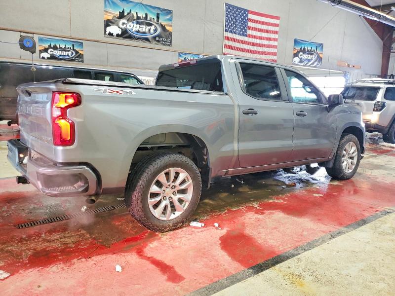 Photo 3 from auction – 2021 CHEVROLET SILVERADO with VIN 3GCPYBEK9MG317029