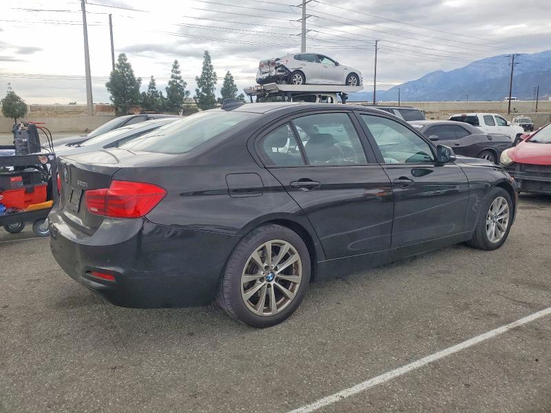Photo 3 from auction – 2017 BMW 320 I with VIN WBA8E1G33HNU18767