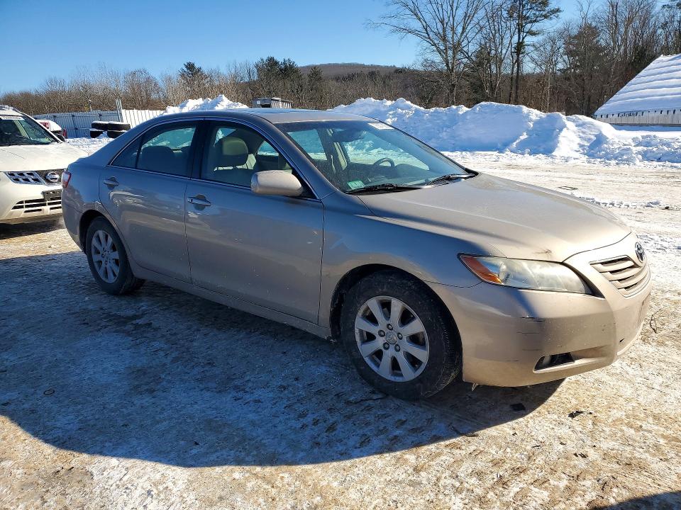 Photo 4 from auction – 2007 TOYOTA CAMRY LE with VIN 4T1BK46K07U047319