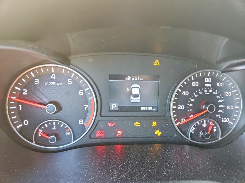 Photo 9 from auction – 2019 KIA OPTIMA LX with VIN 5XXGT4L34KG346508