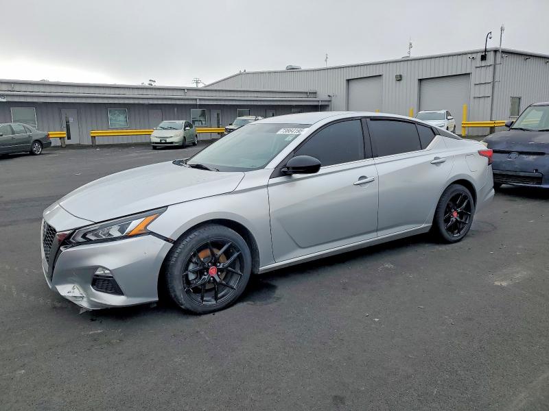 NISSAN ALTIMA 2020 with VIN 1N4BL4CV8LC129854 - Photo from auction
