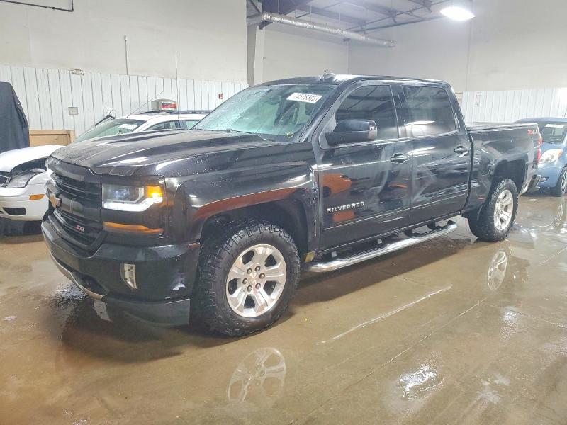 CHEVROLET SILVERADO 2018 with VIN 3GCUKREC6JG601901 - Photo from auction