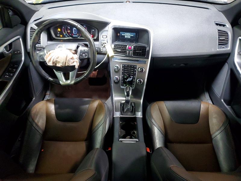 Photo 8 from auction – 2015 VOLVO XC60 with VIN YV440MDKXF2740850