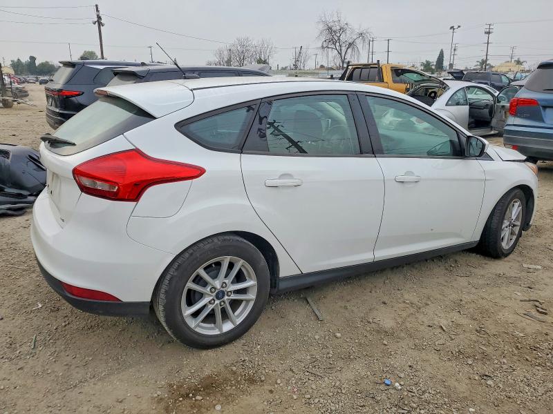 Photo 3 from auction – 2018 FORD FOCUS SE with VIN 1FADP3K29JL251053