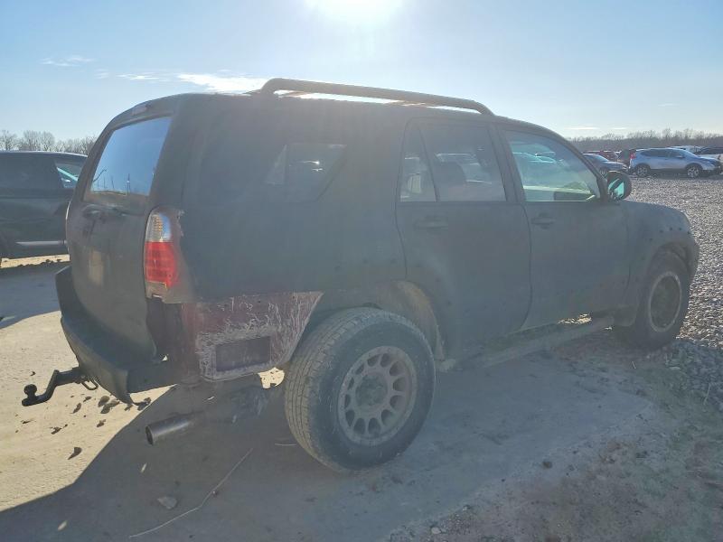 Photo 3 from auction – 2006 TOYOTA 4RUNNER SR with VIN JTEBU14RX68074009