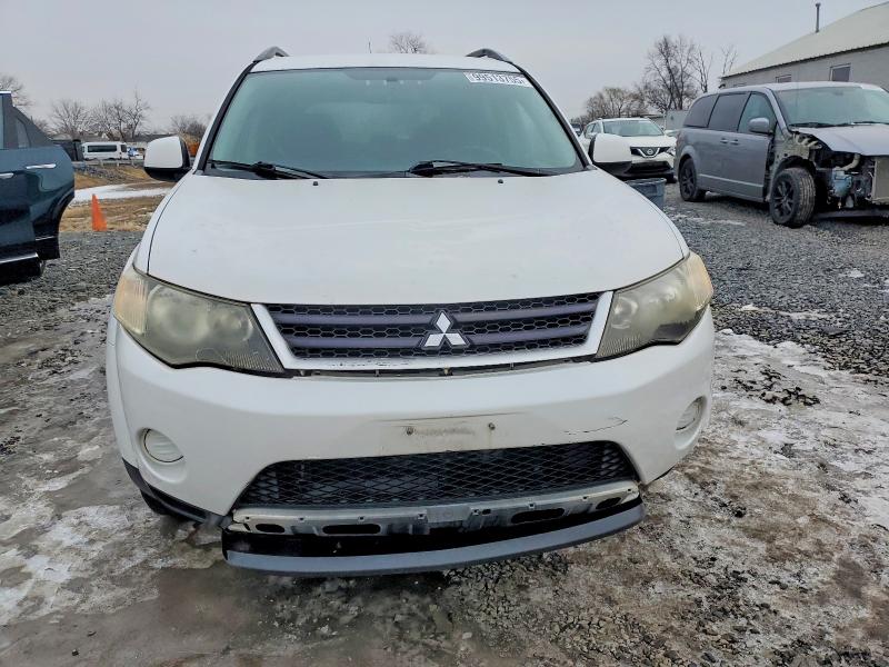 Photo 5 from auction – 2008 MITSUBISHI OUTLANDER with VIN JA4LT21W18Z006393
