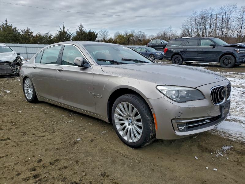 Photo 4 from auction – 2013 BMW 740 LXI with VIN WBAYF4C52DDE23726