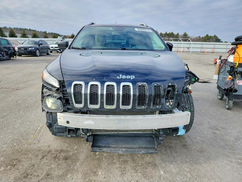 Photo 5 from auction – 2017 JEEP CHEROKEE with VIN 1C4PJMCS0HW575563