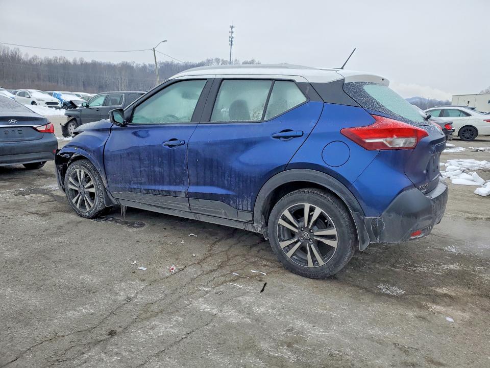 Photo 2 from auction – 2019 NISSAN KICKS with VIN 3N1CP5CU4KL532414