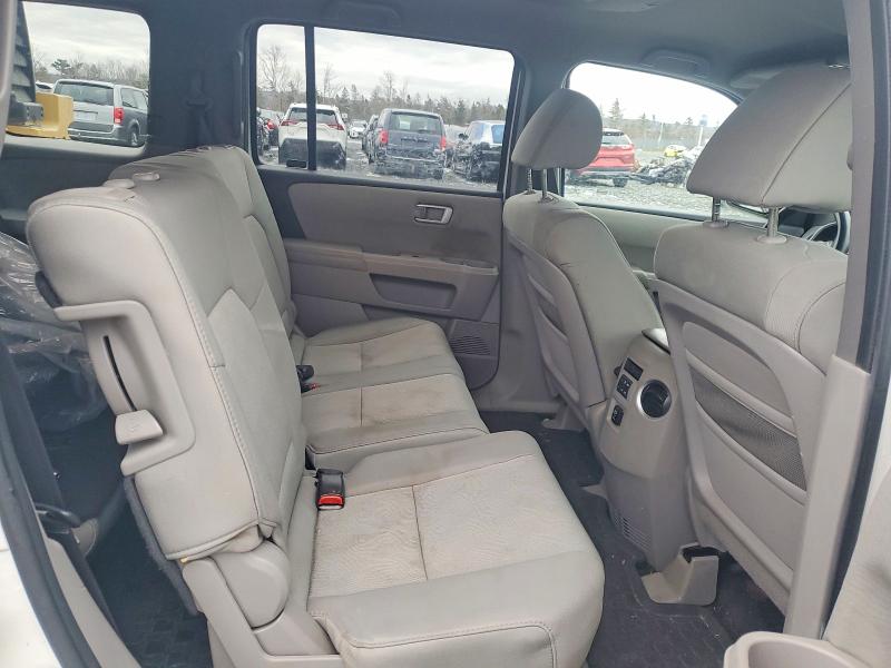 Photo 11 from auction – 2011 HONDA PILOT with VIN 5FNYF4H21BB505323