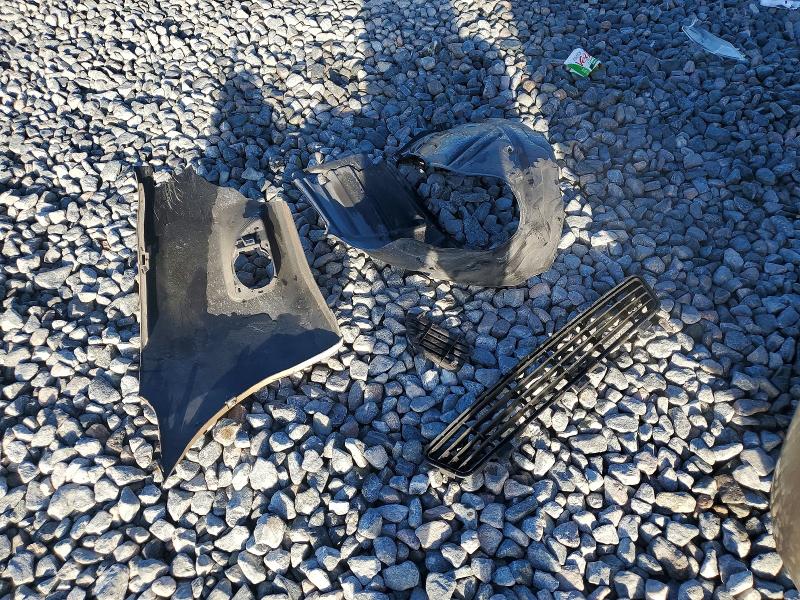 Photo 12 from auction – 2010 TOYOTA CAMRY BASE with VIN 4T1BF3EK1AU098898