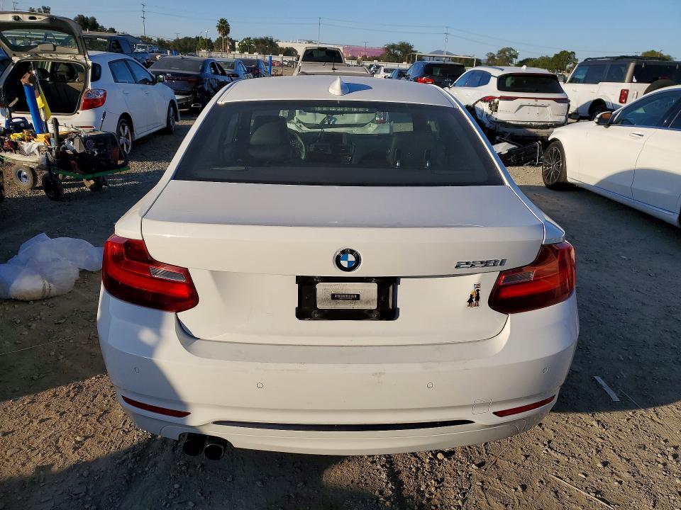 Photo 6 from auction – 2016 BMW 228 I SULE with VIN WBA1F9C50GV545396