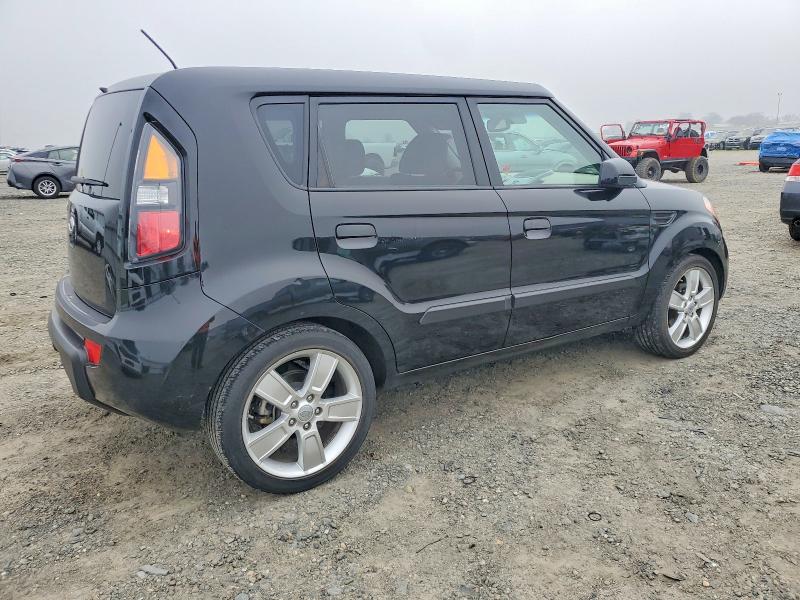 Photo 3 from auction – 2010 KIA SOUL + with VIN KNDJT2A28A7116191