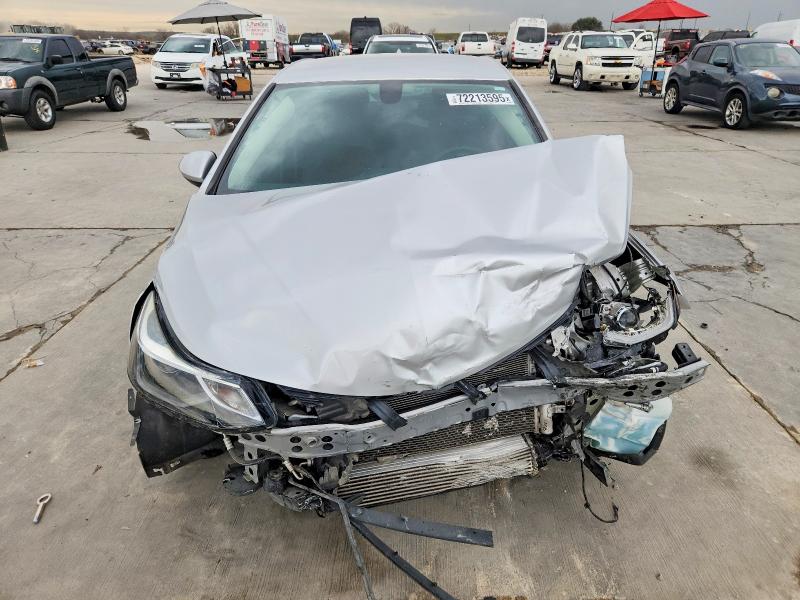 Photo 5 from auction – 2017 CHEVROLET CRUZE with VIN 3G1BE6SM9HS595540