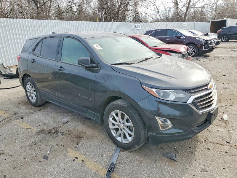 Photo 4 from auction – 2019 CHEVROLET EQUINOX with VIN 2GNAXHEV5K6148116
