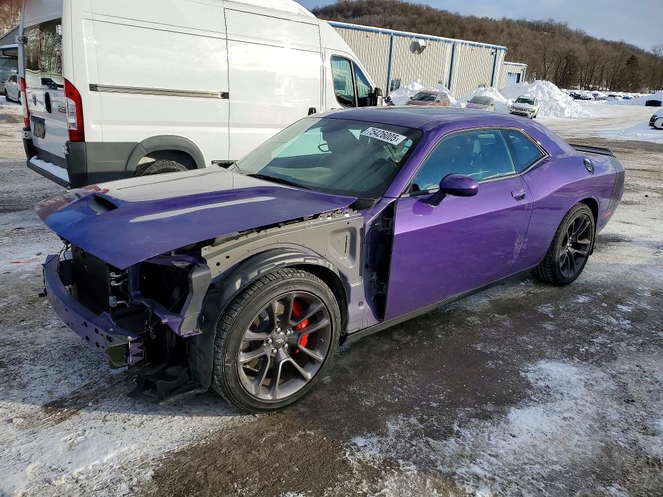 DODGE CHALLENGER 2023 with VIN 2C3CDZBTXPH648310 - Photo from auction