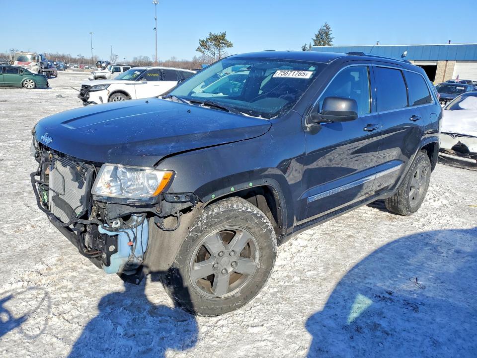 JEEP GRAND CHER 2011 with VIN 1J4RR4GG9BC582120 - Photo from auction