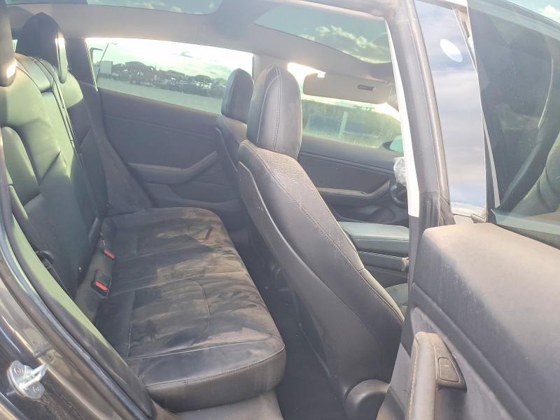 Photo 10 from auction – 2018 TESLA MODEL 3 with VIN 5YJ3E1EA0JF007832