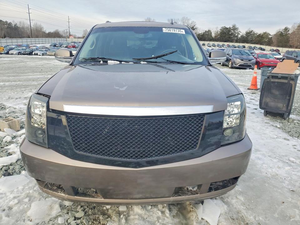 Photo 5 from auction – 2014 CADILLAC ESCALADE P with VIN 1GYS4DEF9ER240789