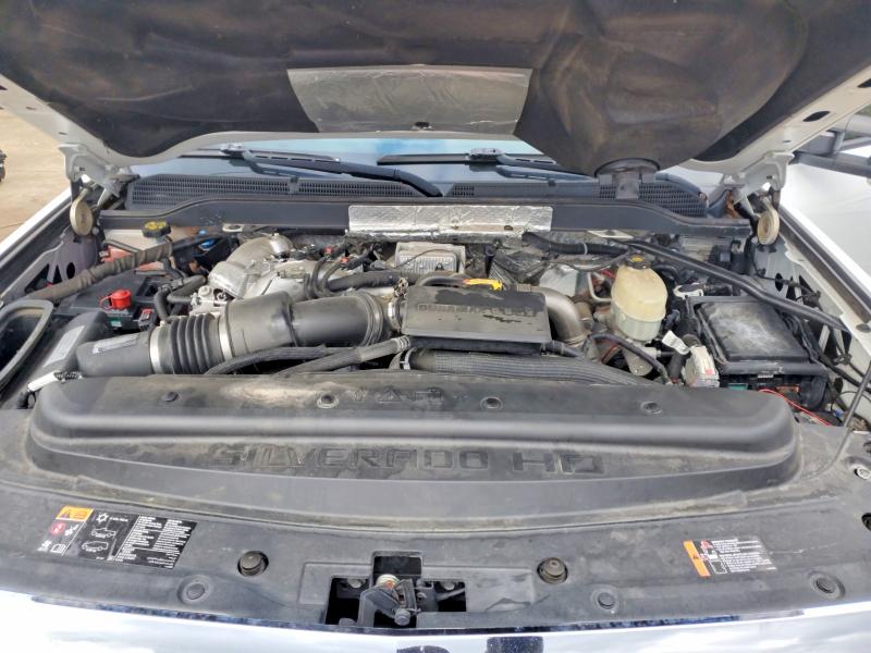 Photo 11 from auction – 2018 CHEVROLET SILVERADO with VIN 1GC1KVEY3JF173519