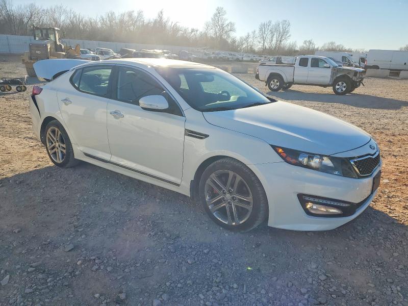 Photo 4 from auction – 2013 KIA OPTIMA SX with VIN 5XXGR4A61DG105021
