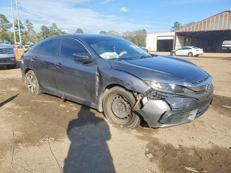 Photo 4 from auction – 2018 HONDA CIVIC with VIN 19XFC2E56JE016049