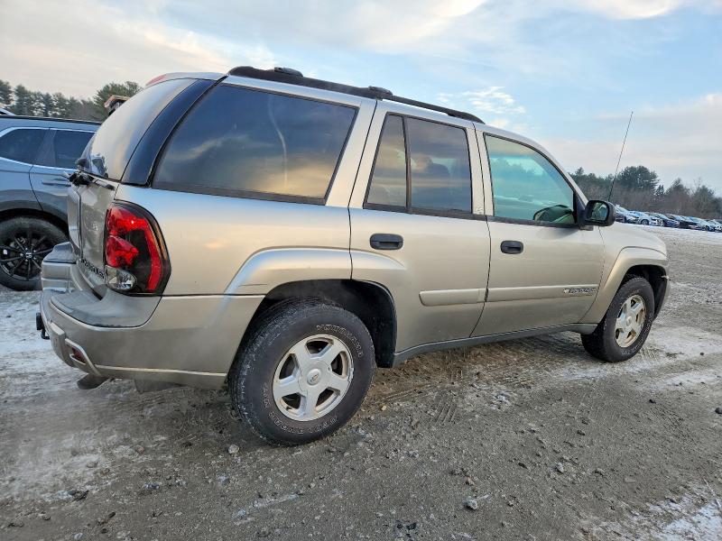 Photo 3 from auction – 2002 CHEVROLET TRAILBLAZE with VIN 1GNDT13S822516634