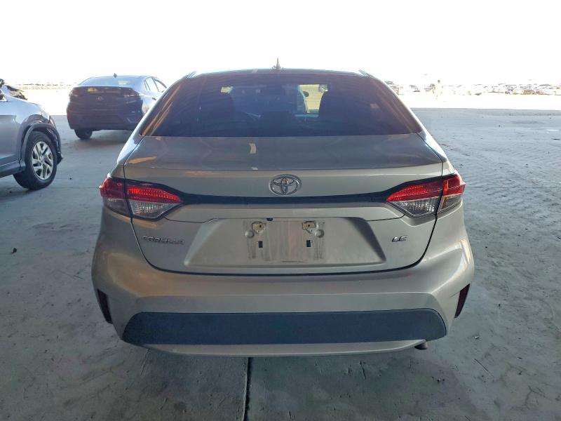 Photo 6 from auction – 2021 TOYOTA COROLLA with VIN 5YFEPMAE3MP191878