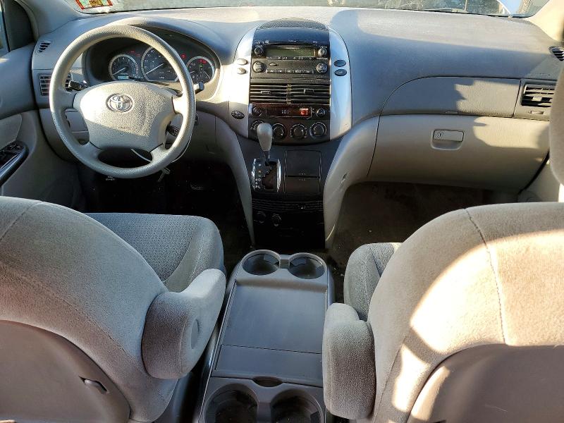 Photo 8 from auction – 2006 TOYOTA SIENNA CE with VIN 5TDZA23C76S515203