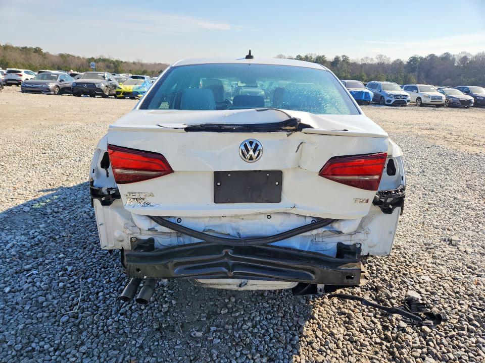 Photo 6 from auction – 2017 VOLKSWAGEN JETTA with VIN 3VWD17AJ5HM413133