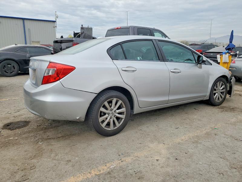 Photo 3 from auction – 2012 HONDA CIVIC with VIN 19XFB2F97CE358956