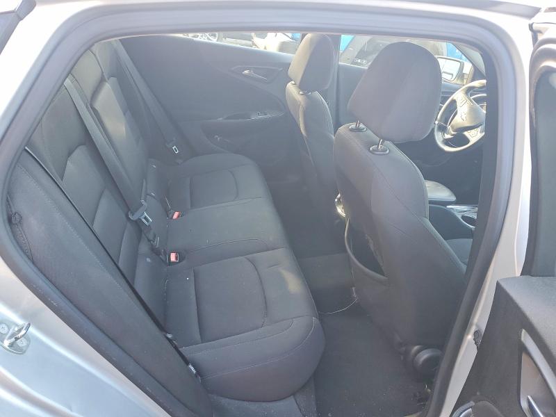 Photo 10 from auction – 2018 CHEVROLET MALIBU with VIN 1G1ZD5ST9JF140653
