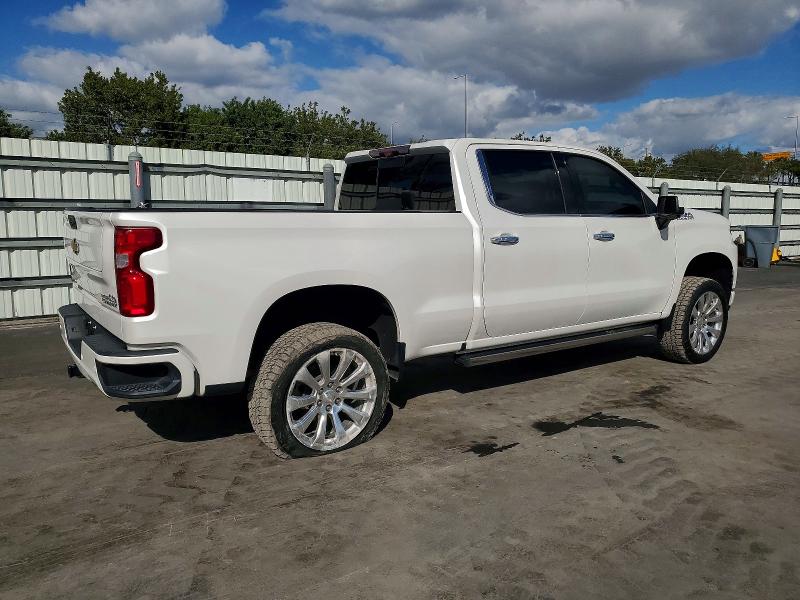 Photo 3 from auction – 2021 CHEVROLET SILVERADO with VIN 3GCUYHET1MG315600