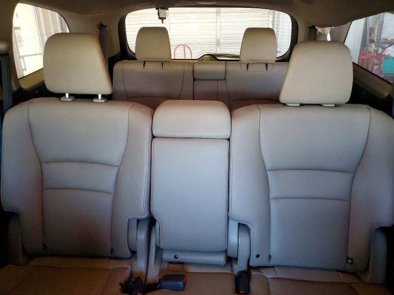 Photo 10 from auction – 2016 HONDA PILOT EXL with VIN 5FNYF6H59GB082780