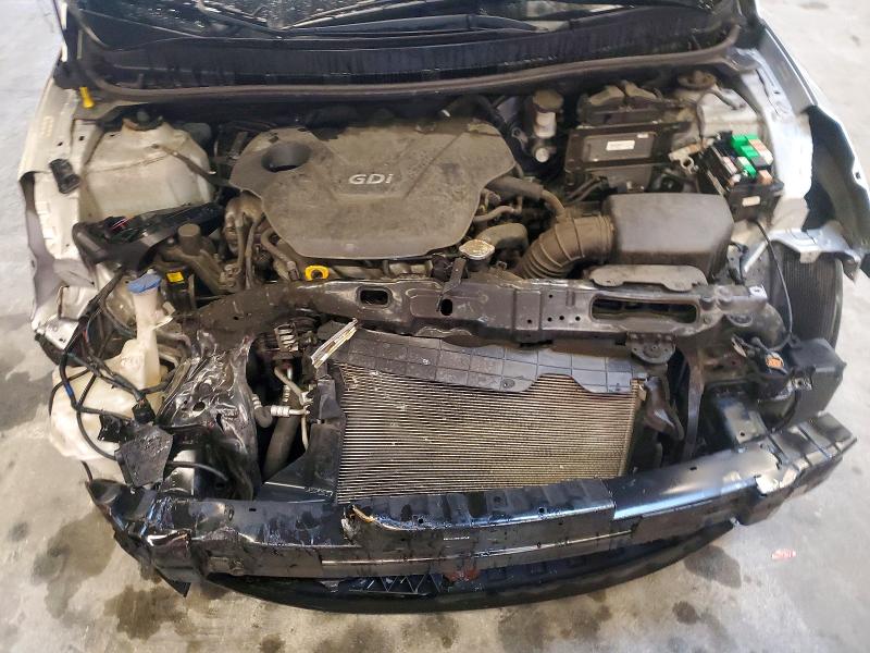 Photo 11 from auction – 2014 HYUNDAI ACCENT GLS with VIN KMHCT5AE2EU178354