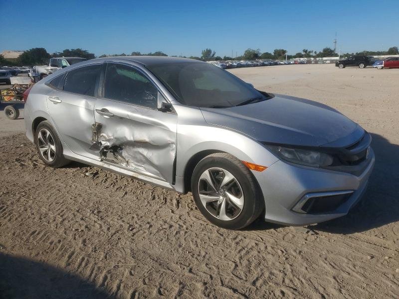 Photo 4 from auction – 2019 HONDA CIVIC LX with VIN 19XFC2F64KE026328