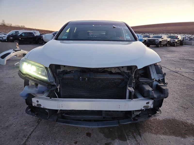 Photo 5 from auction – 2016 ACURA RDX with VIN 5J8TB4H36GL025878