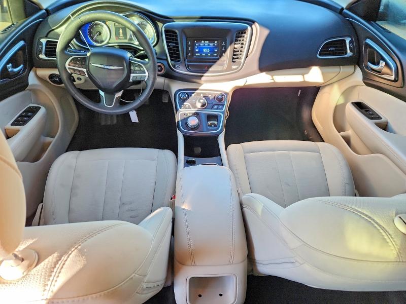 Photo 8 from auction – 2016 CHRYSLER 200 LIMITE with VIN 1C3CCCAB3GN177715