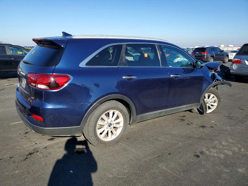 Photo 3 from auction – 2019 KIA SORENTO L with VIN 5XYPG4A33KG462575