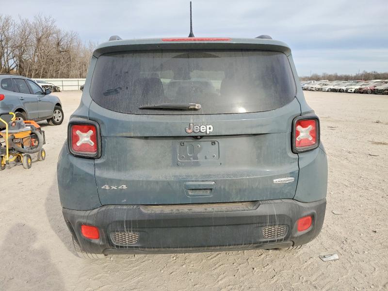 Photo 6 from auction – 2018 JEEP RENEGADE with VIN ZACCJBBB1JPJ33167