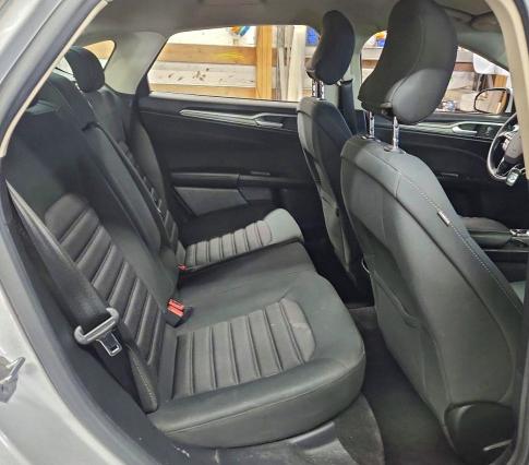 Photo 10 from auction – 2017 FORD FUSION SE with VIN 3FA6P0H75HR107117