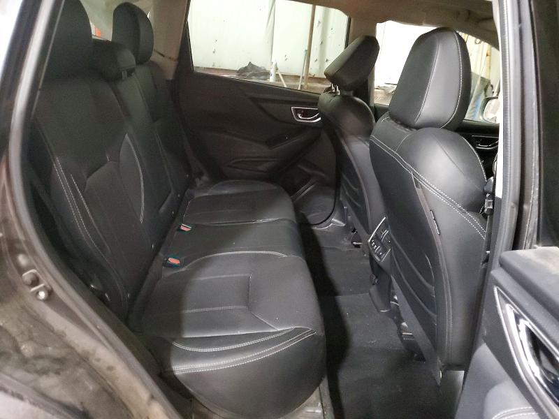 Photo 11 from auction – 2019 SUBARU FORESTER with VIN JF2SKEUC1KH436298
