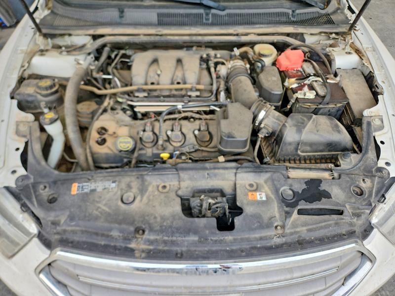 Photo 11 from auction – 2015 FORD TAURUS SEL with VIN 1FAHP2E82FG196439