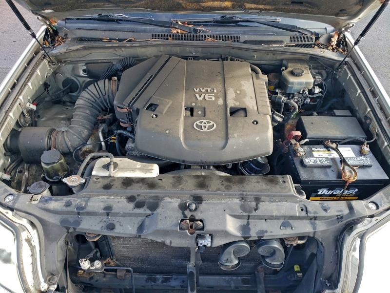 Photo 12 from auction – 2004 TOYOTA 4RUNNER LI with VIN JTEBU17R140050320