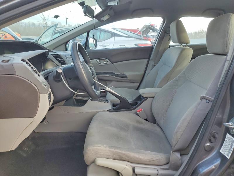 Photo 7 from auction – 2012 HONDA CIVIC LX with VIN 19XFB2F54CE371631